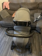 Jurassic egg 2 Grey Comes With