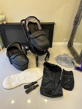 EGG 2 JURASSIC BLACK GOLD