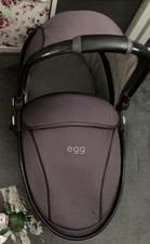 Egg 1 2 Carrycot grey 